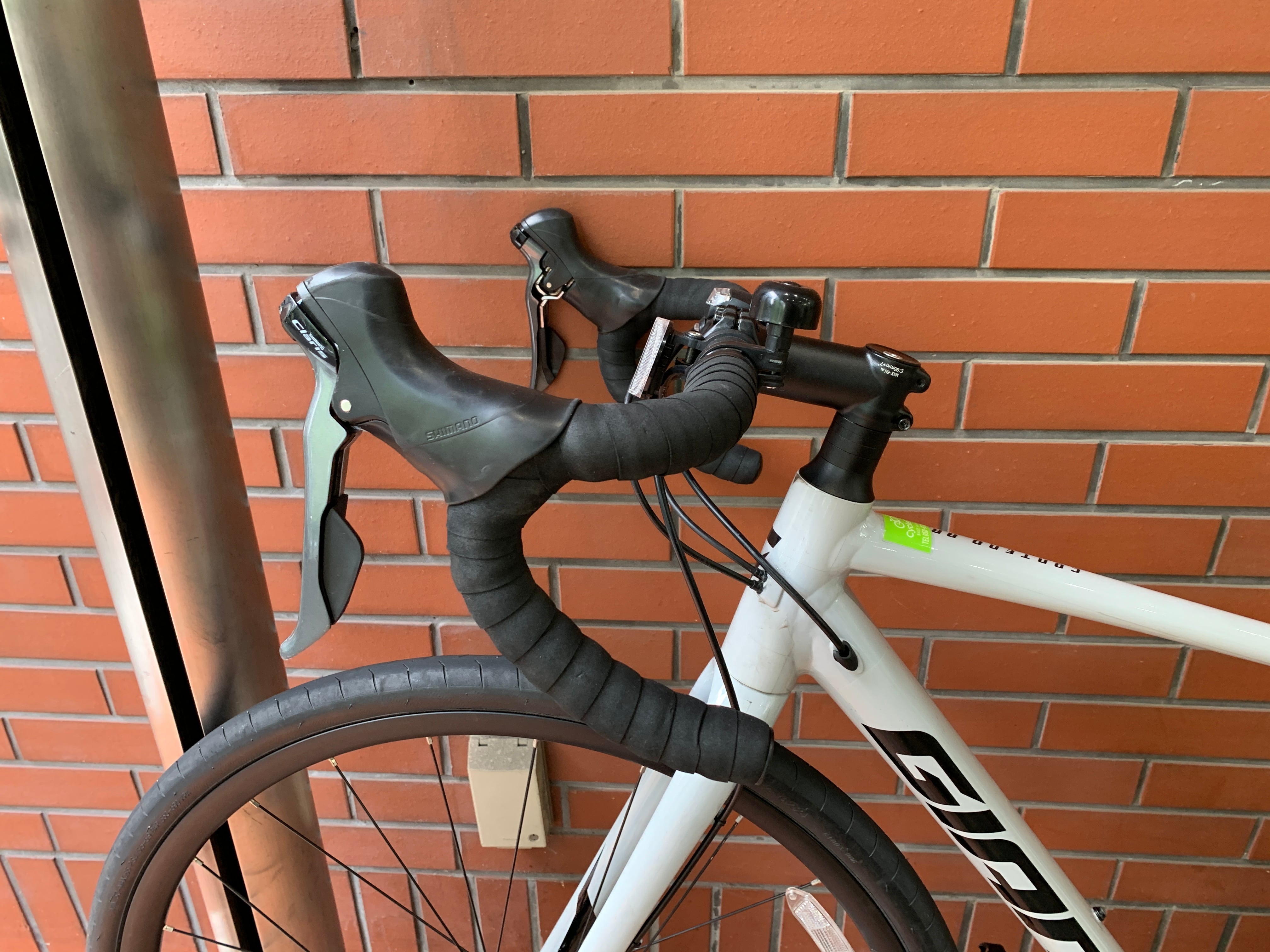GIRw44) Giant CONTEND AR 4 (Claris) ジャイアント ロードバイク 中古