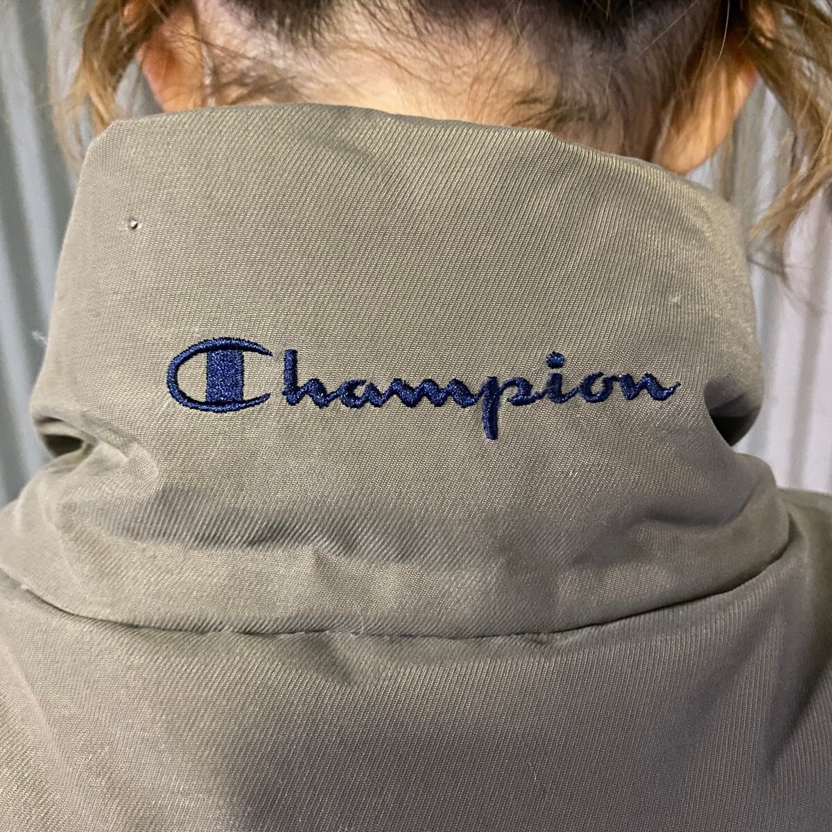 00年代 Champion チャンピオン ワンポイントロゴ刺繍 ダウンベスト