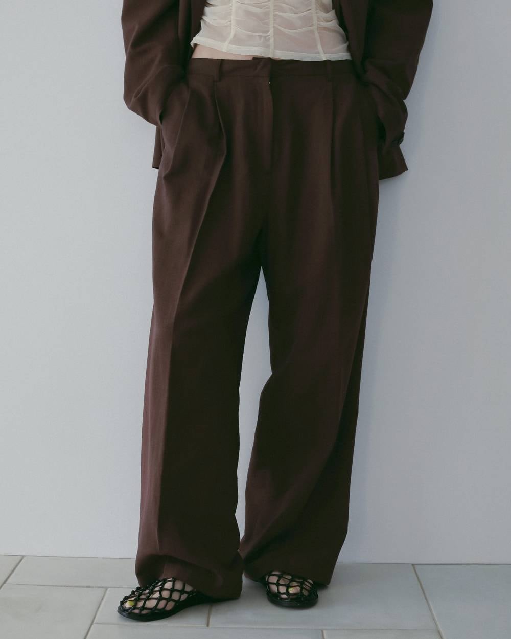 anuke 】Linen Tuck Pants | valance 福井｜レディースセレクト