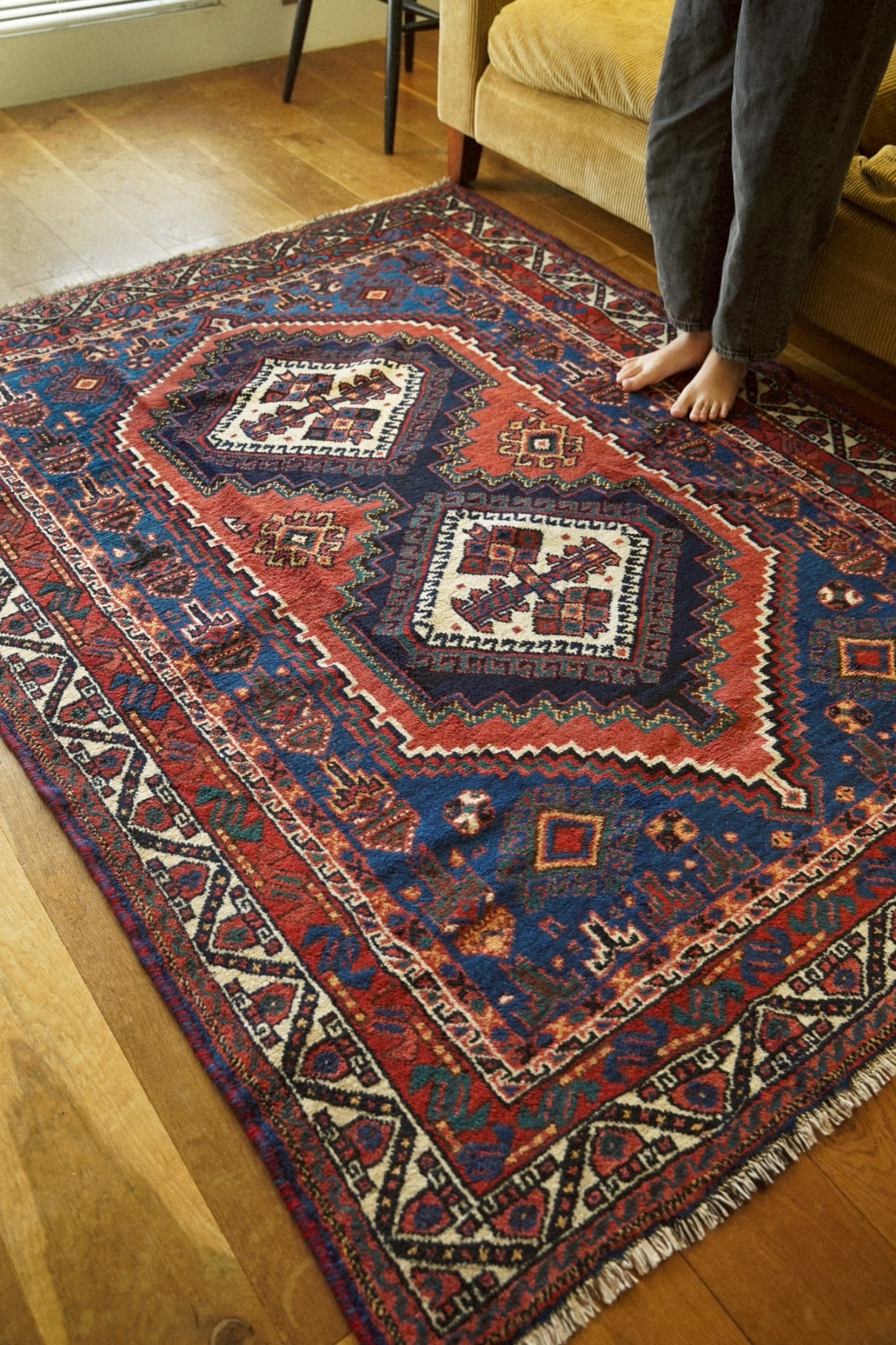 MEDIUM SIZE | 手織りのヴィンテージラグ専門店 | Bahr vintage rug