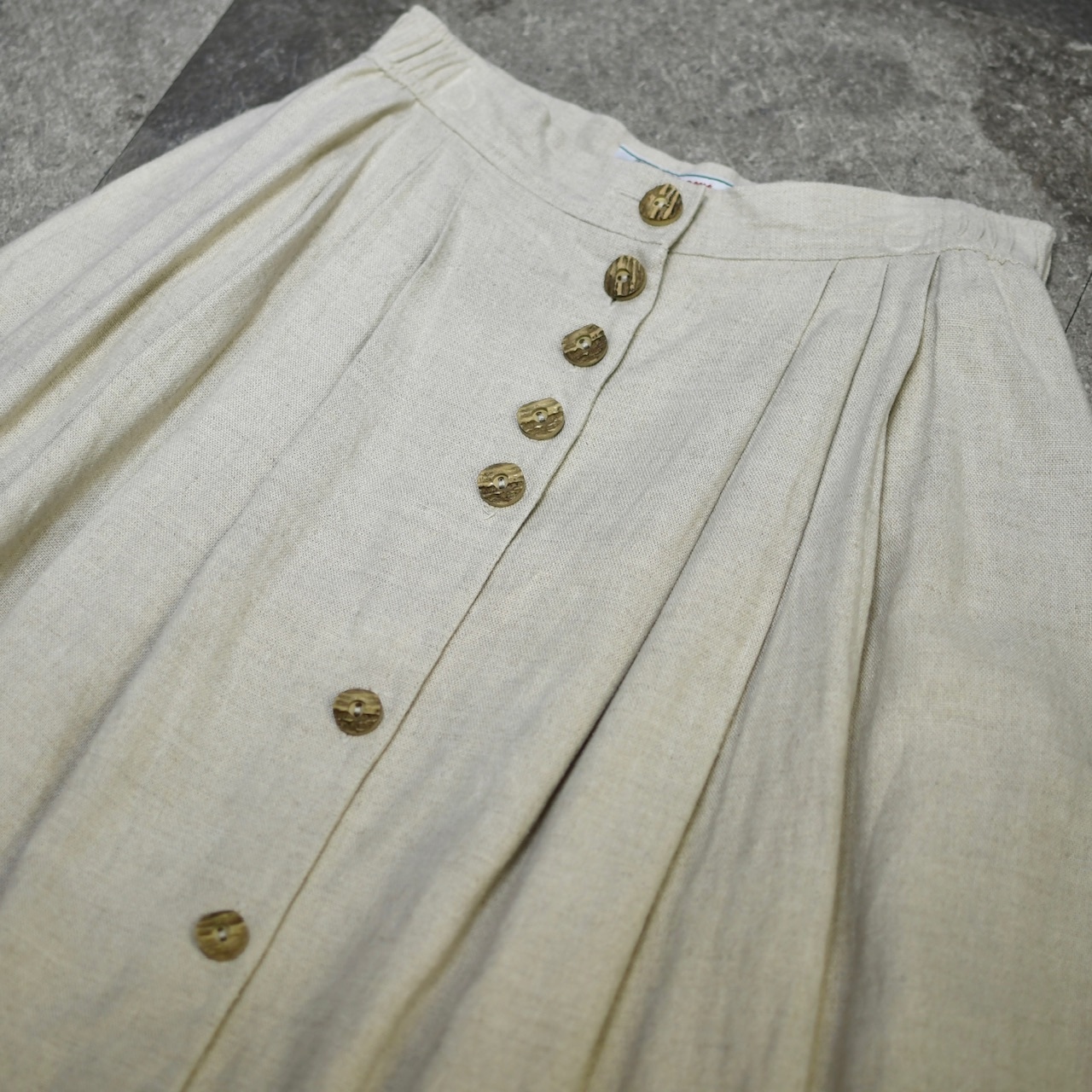 tyrolean linen skirt ivory