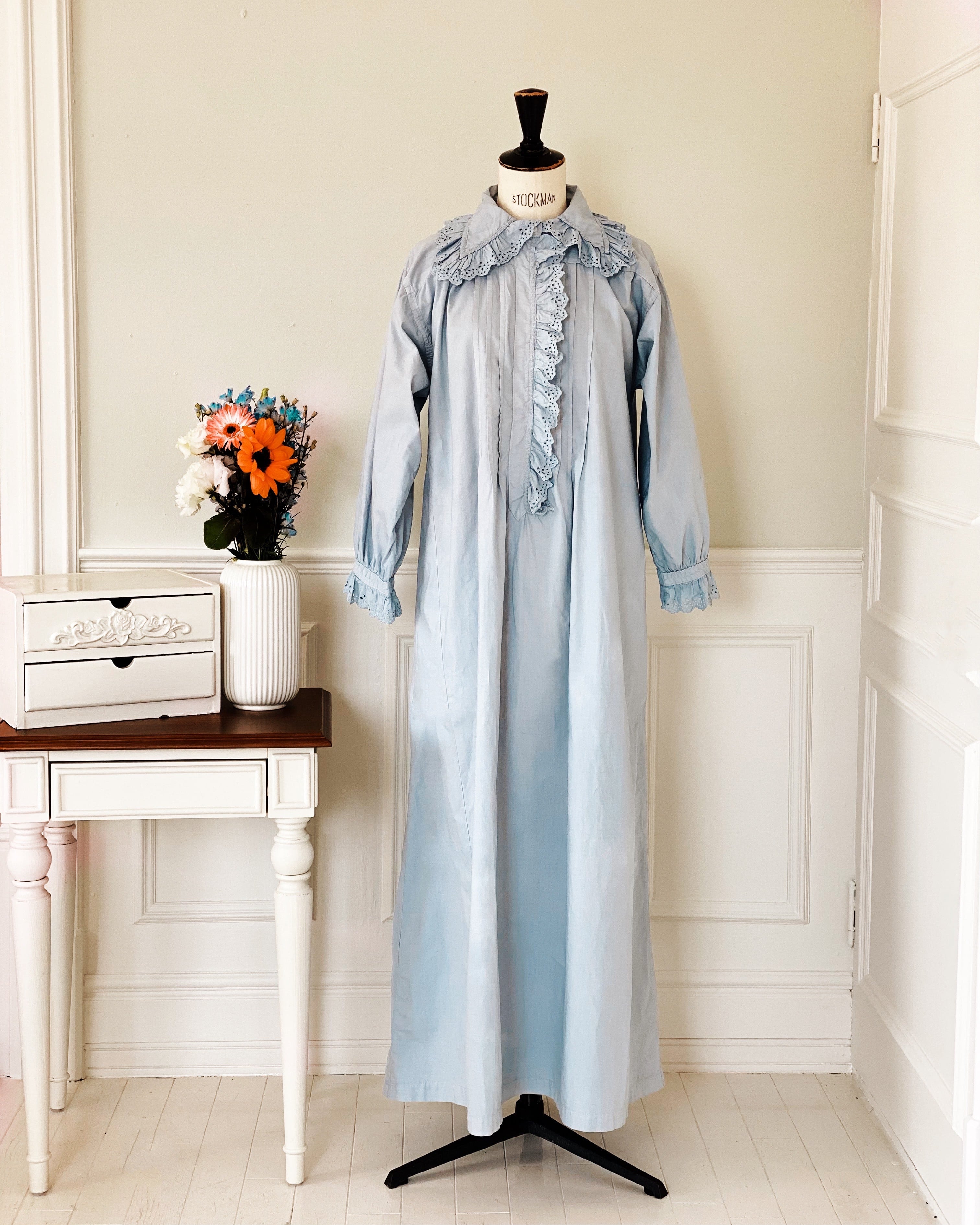 1900's Antique Ice blue Nightdress / フランス アンティーク ナイトドレス - アイスブルー | BOUDOIR  powered by BASE