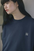DU260707 Volume Logo Sweat【残り7点】