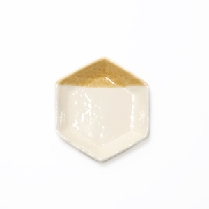 六角豆皿(黄彩) [幅95mm(対角) × 高さ15mm]【楽しい朝食】
