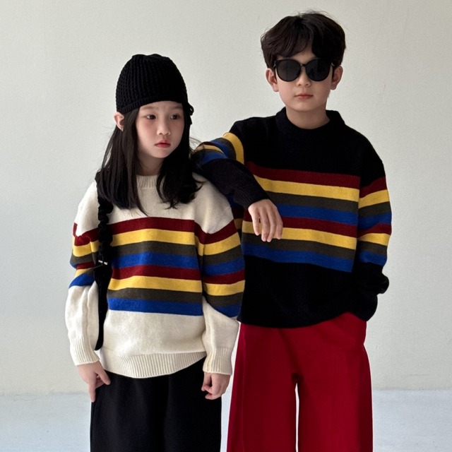 《取寄》レインボーボーダーニットプルオーバー （アイボリー／ブラック） KMAI 2025秋 韓国子供服 トップス セーター プルオーバー オーバーサイズ マルチボーダー （90~150cm）