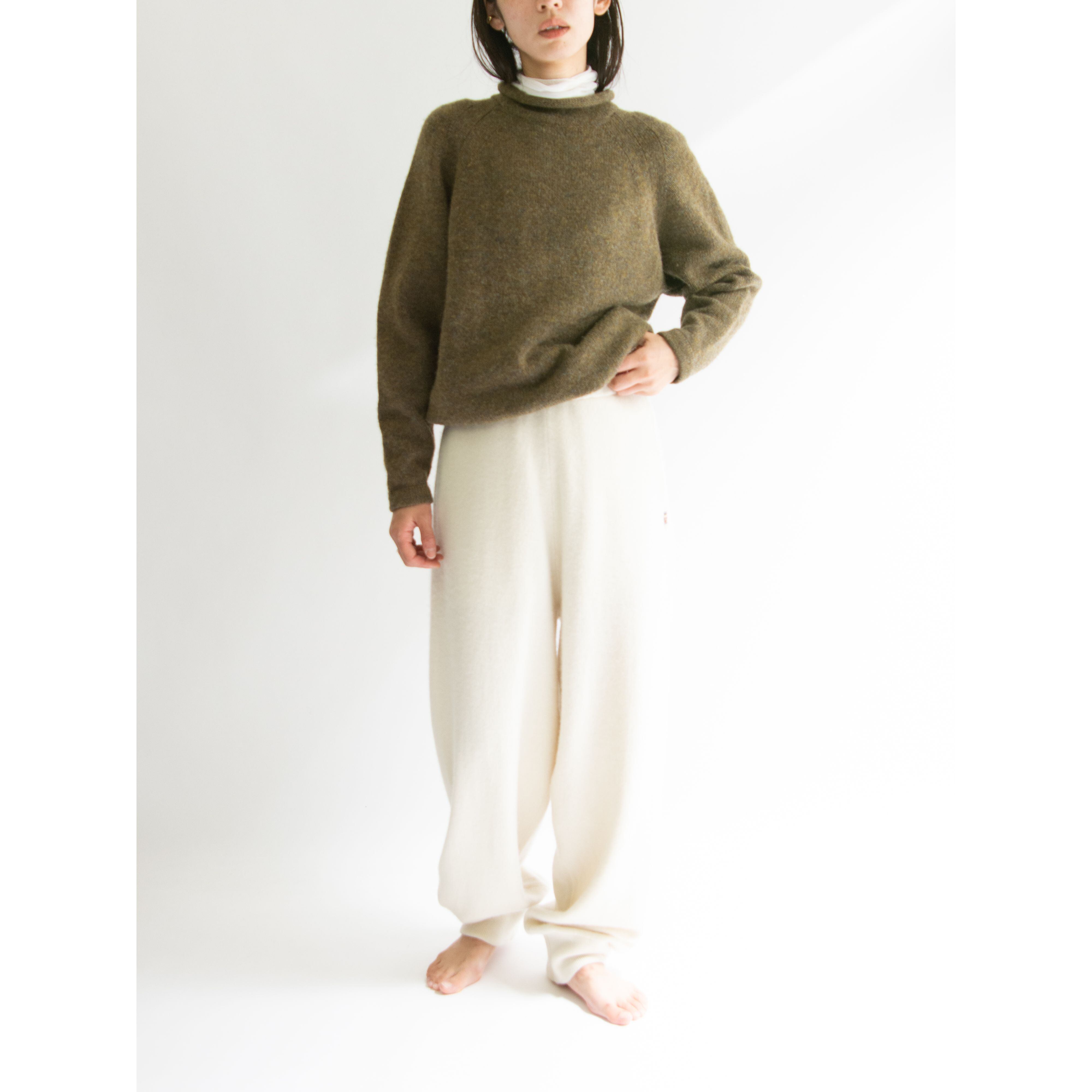 【Calvin Klein Sport】Made in China 100% Wool Roll Neck Sweater（カルバンクラインスポーツ 中国製 ウールロールネックセーター）