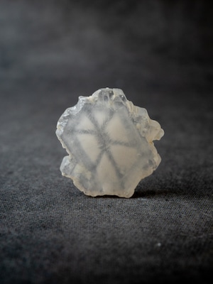 トラピッチェクォーツ - b02