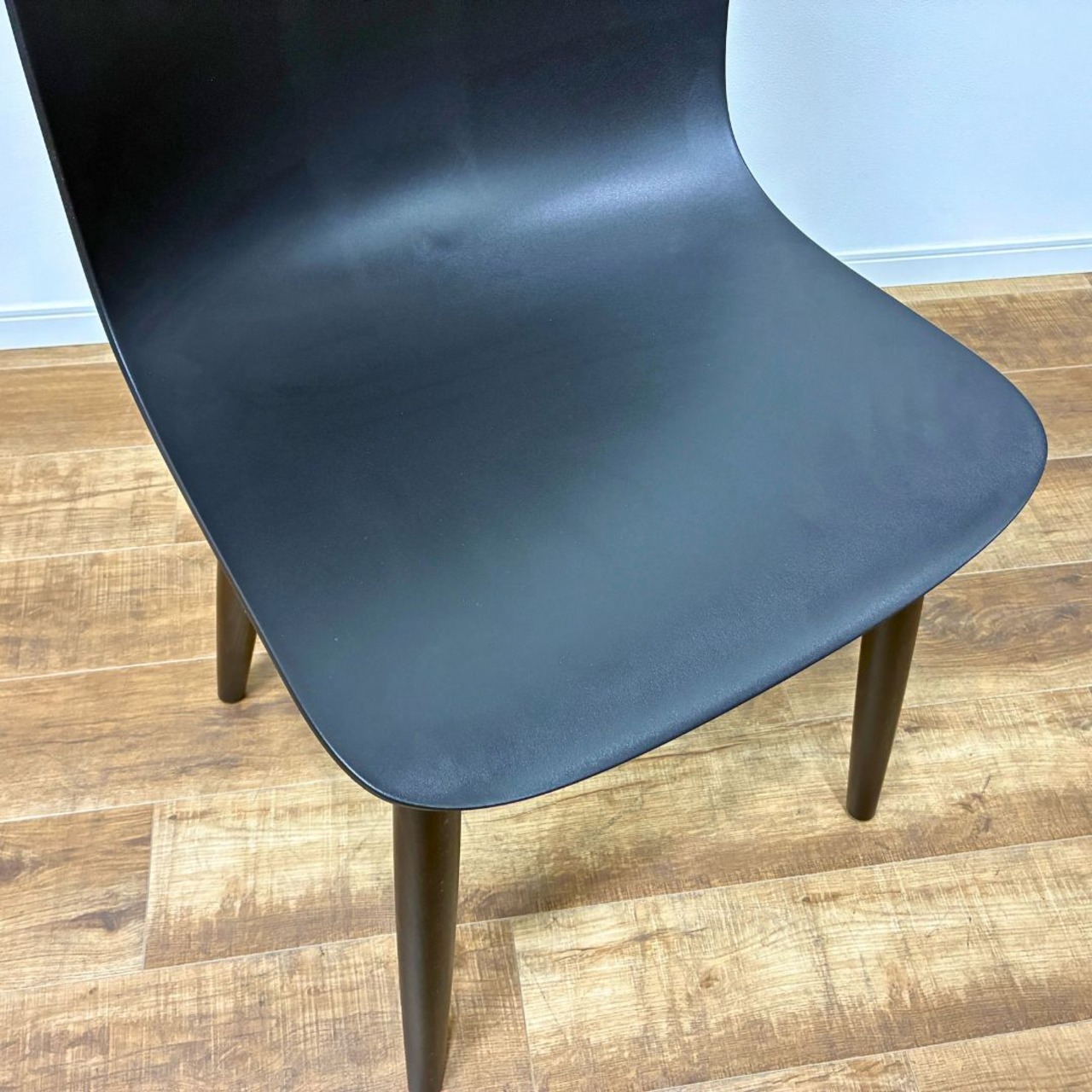 MAGIS TROY wood legs Chair SD2502 black beech × PP black 1763C マジス トロイ ウッド レッグス チェア ブラックビーチ × ブラック デザイナーズ家具 保証あり【未使用品】【200サイズ】