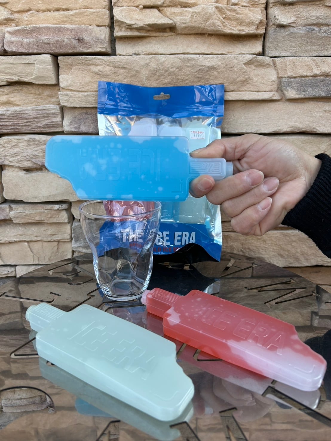 POST GENERALポストジェネラル】THE ICE ERA MINI ICE BRICK ICEPOP