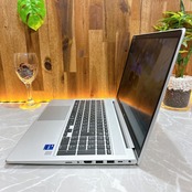 美品2021年式/ HP ProBook 450 G8/i5第11世代/SSD256GB/15.6型/ 大型ノートパソコン