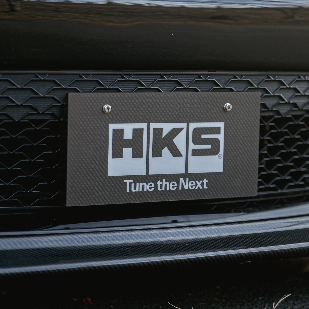 HKS LICENSE PLATE COVER 2026 No.767 | HKS GATE ONLINE STORE