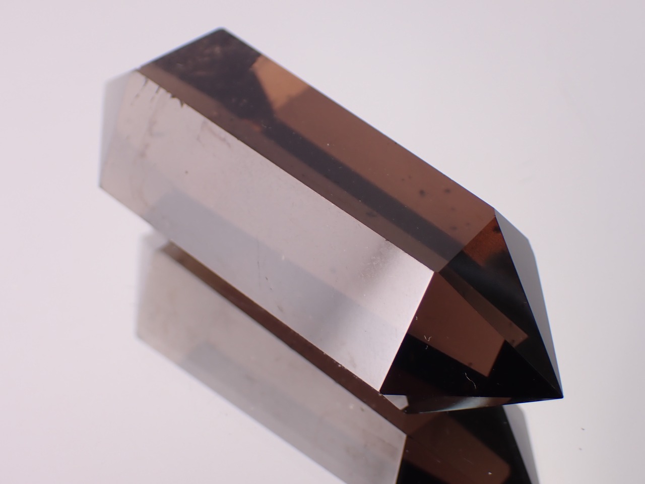 スモーキークォーツ　ダブルポイント　54.2g　[D1-129]