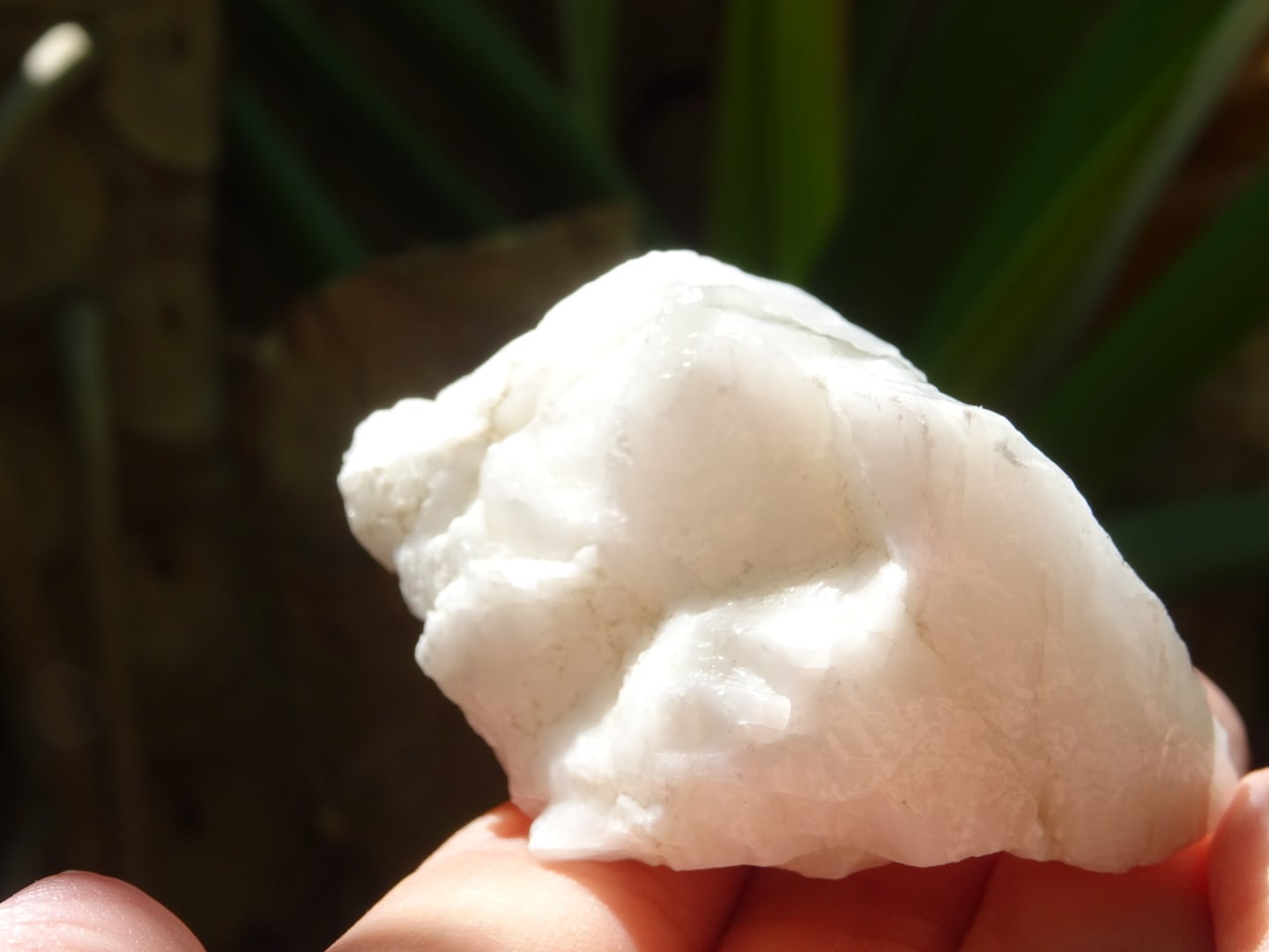 Healers White」 ホワイトカルサイト原石 | 虹石屋 Healers White」 ホワイトカルサイト原石 | 虹石屋