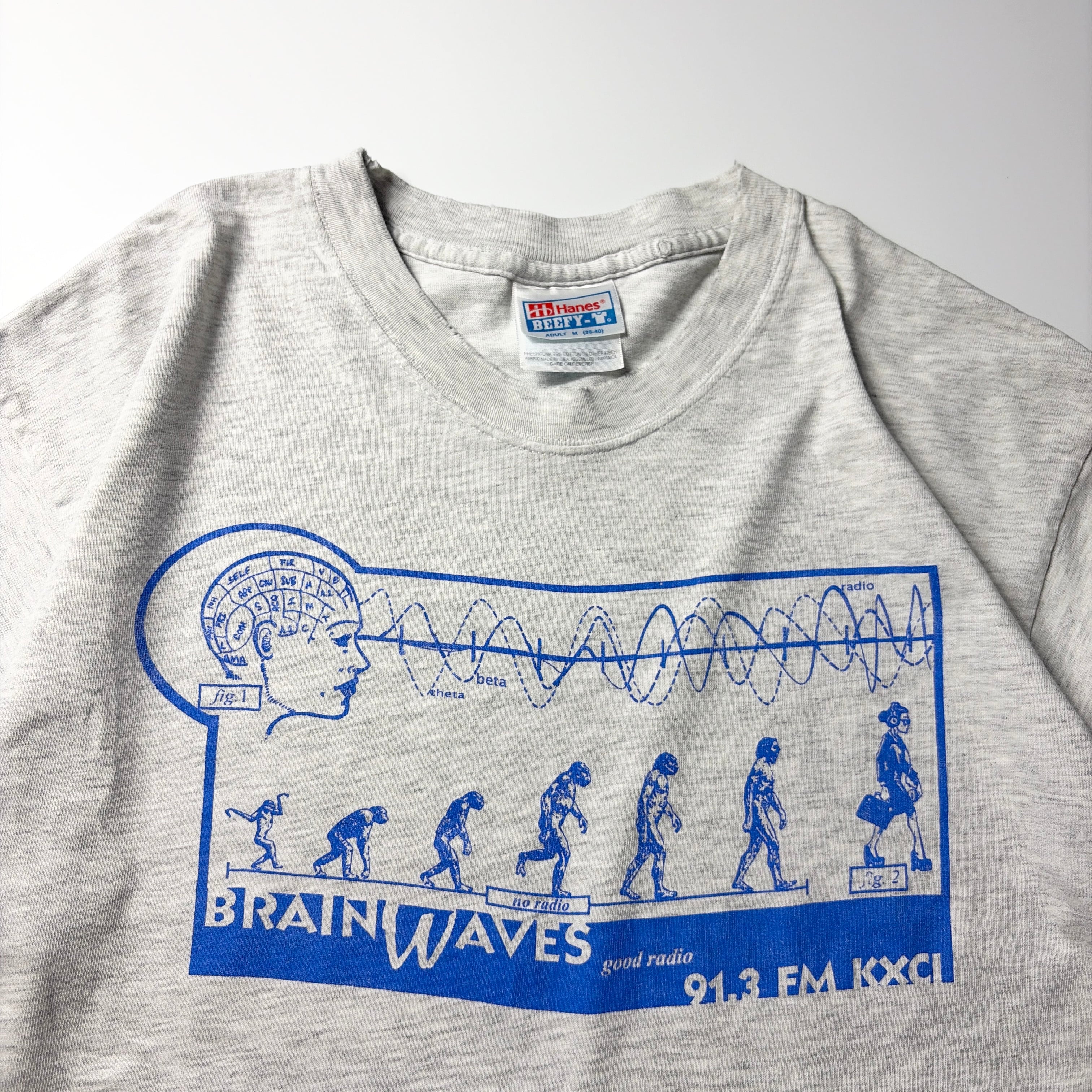 90s Brain Waves Radio Graphic Tee