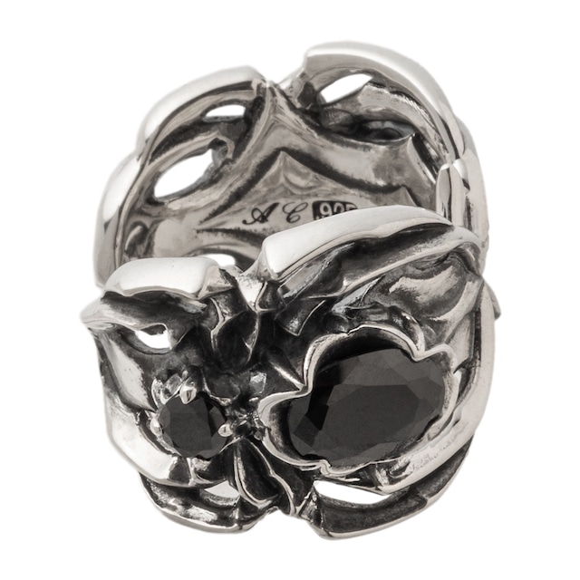 ツインスパイダーイヤーカフ　ACE0192　Twin spider ear cuff シルバーアクセサリーsilver jewelry