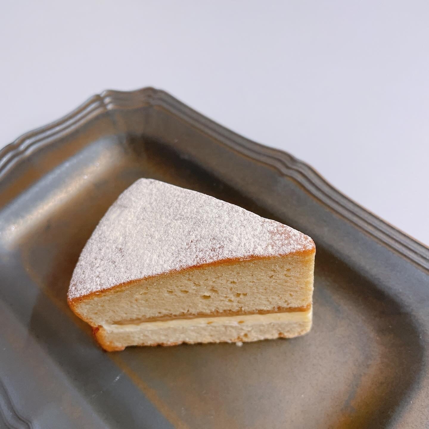 そば粉のビクトリアケーキ　黒糖キャラメルクリーム