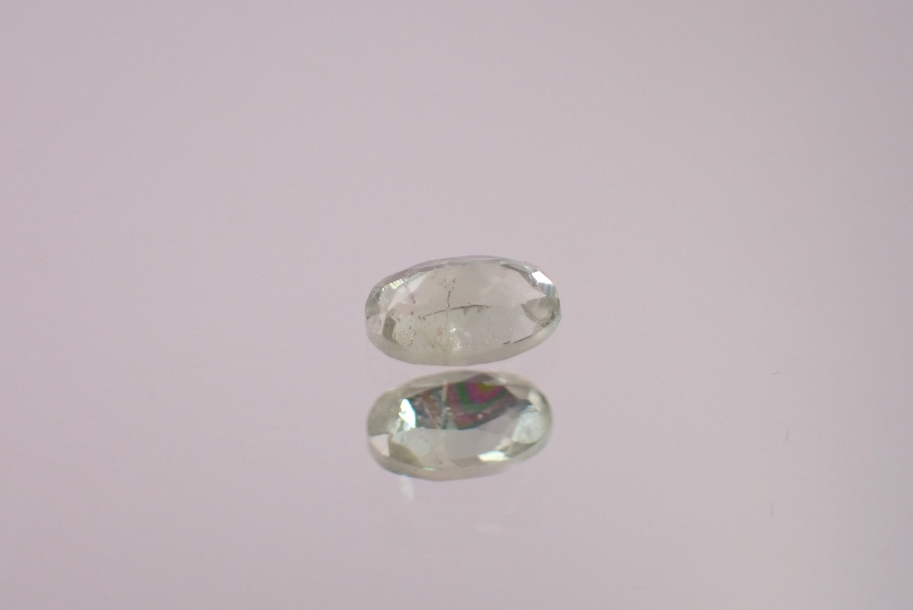 グリーンクリソベリル　0.37ct　[D4-15]