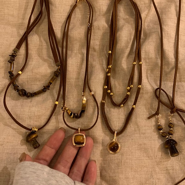 Somedayifレトロ虎目石のキノコネックレス 4s