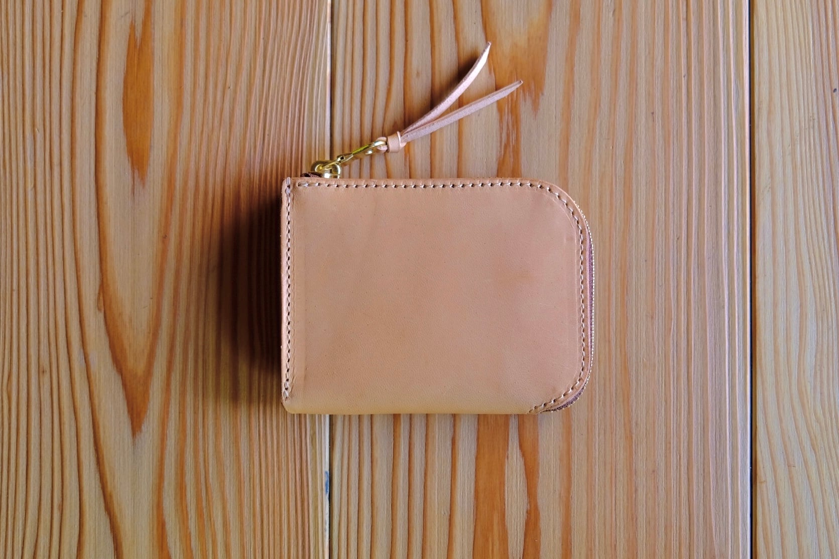 《即納》zip wallet【horse natural】