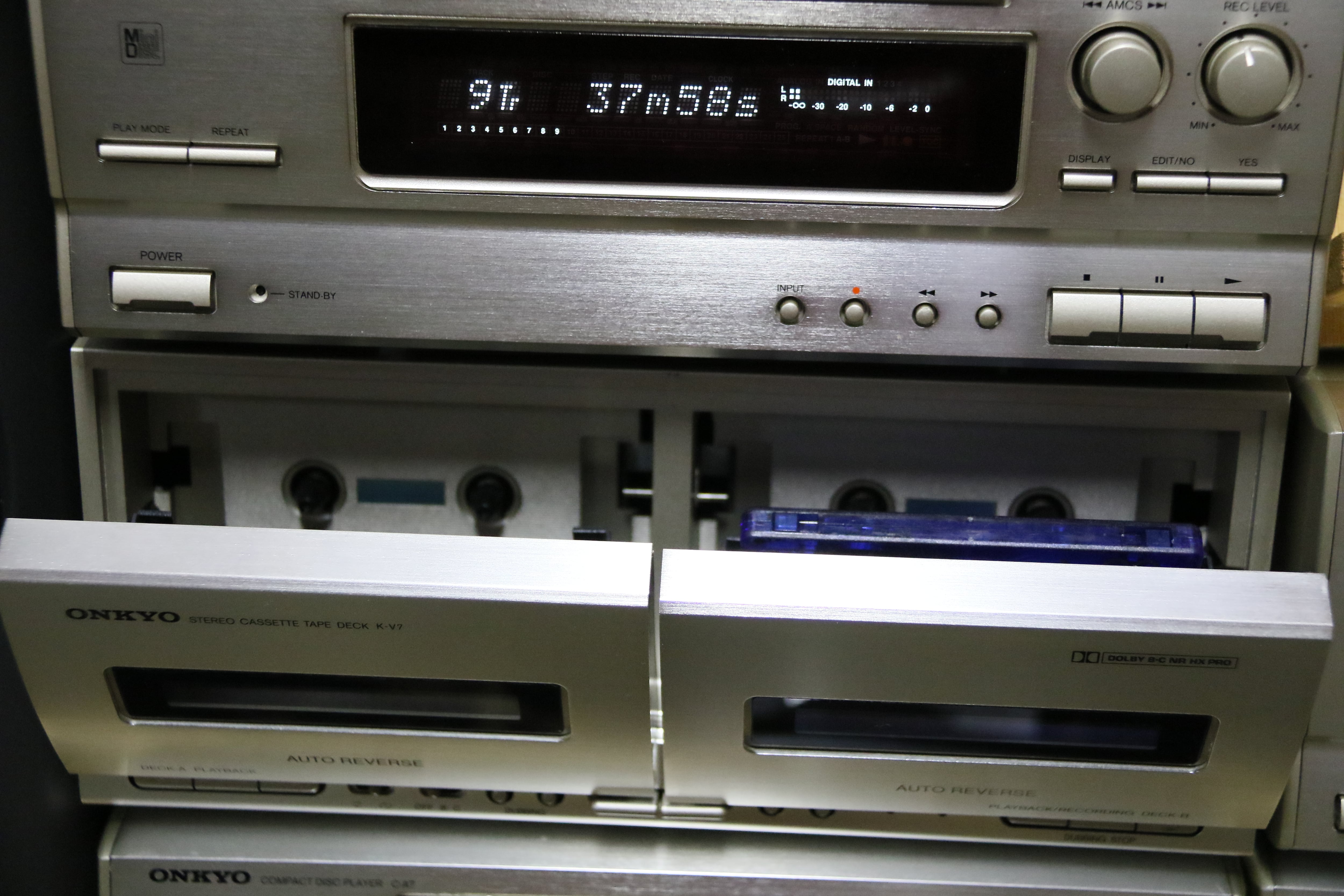 フルセット！システムコンポ】 ONKYO ESSAY E-A7MD＋ ｶｾｯﾄ/MD/CD/ｱﾝﾌﾟ