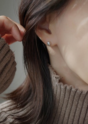 小粒 Ennui パールピアス-Gray／K14GF