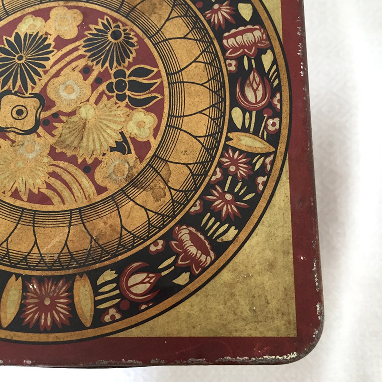 TIN缶 　お茶缶　Lipton  オリエンタルな図柄　大型希少 12OTas22