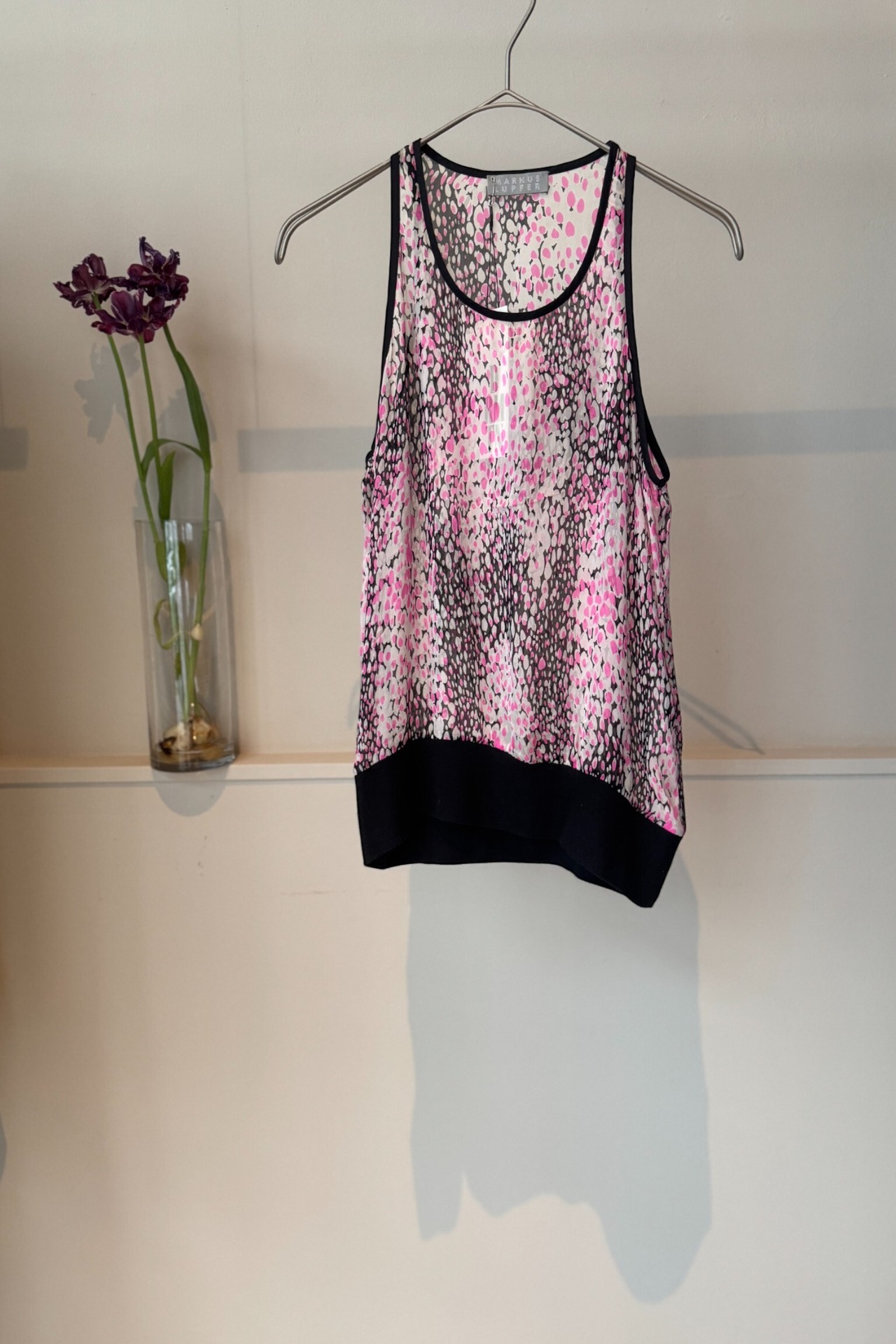 【送料無料】"MARKUS LUPFER" tank top MADE IN England