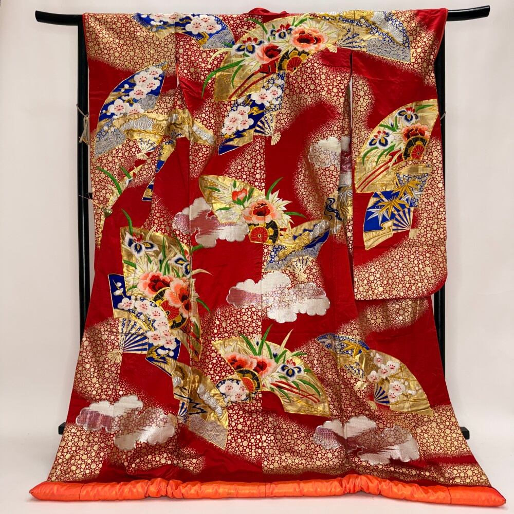 色打掛 正絹 鶴 刺繍 赤 打掛 花嫁衣裳 ポリエステル リサイクル 中古 ブライダル ウエディング 着物 6086