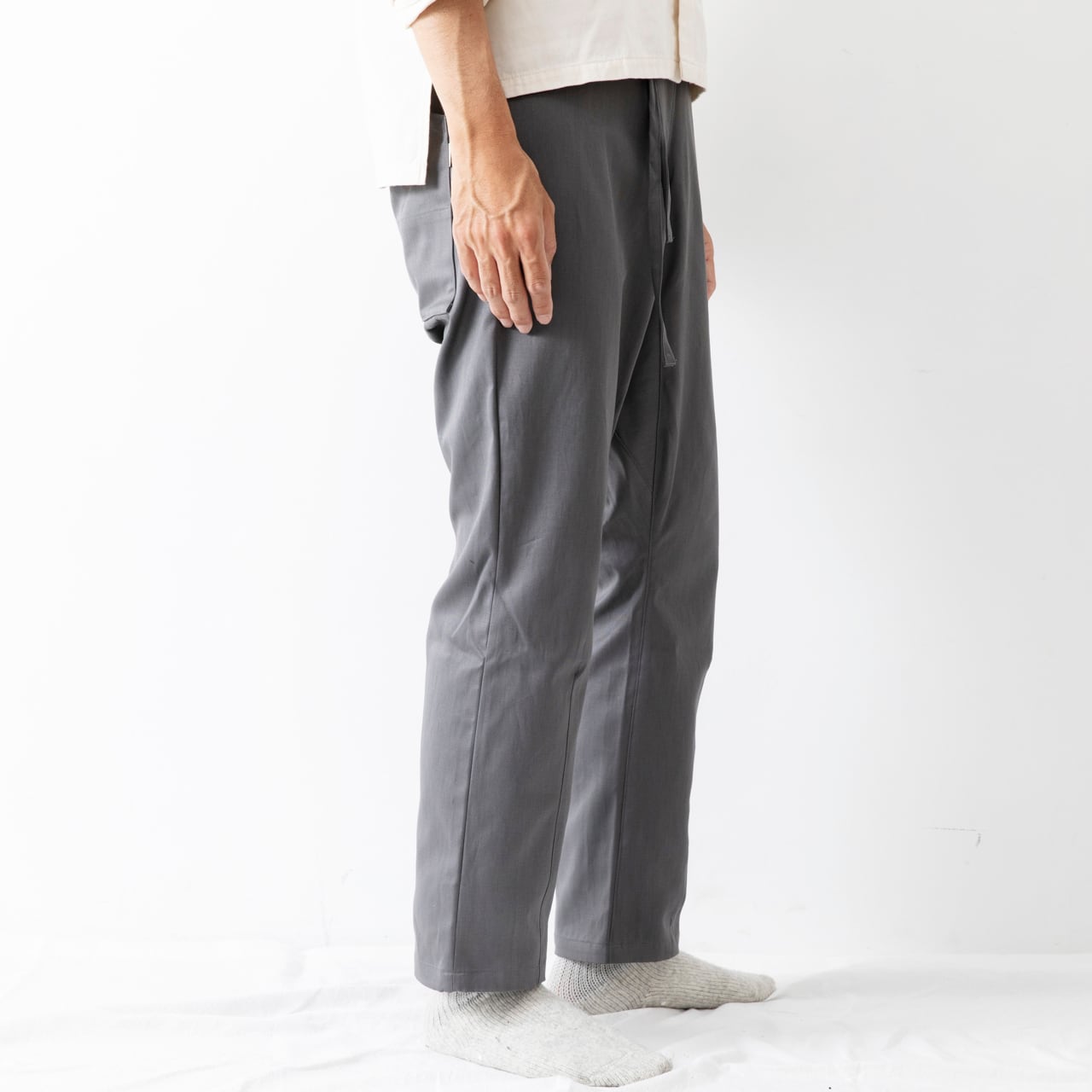 PT-60 道着袴 八重蔵さんの綾織 墨色 | SAGYO - 風景をつくって PT-60 道着袴 八重蔵さんの綾織 墨色 | SAGYO - 風景をつくって