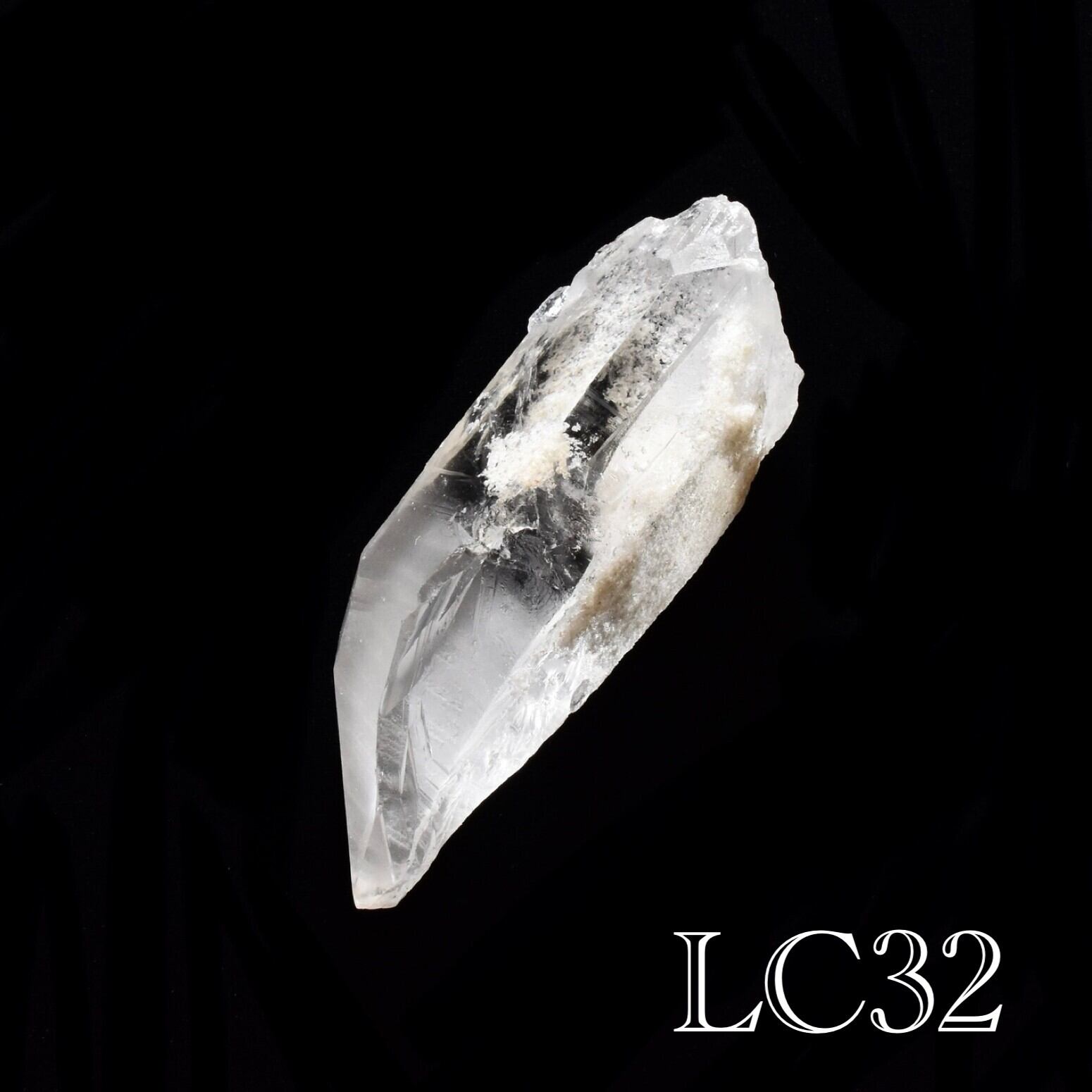 レムリアンシード クリスタル ポイント 1個売り ブラジル産 LC32