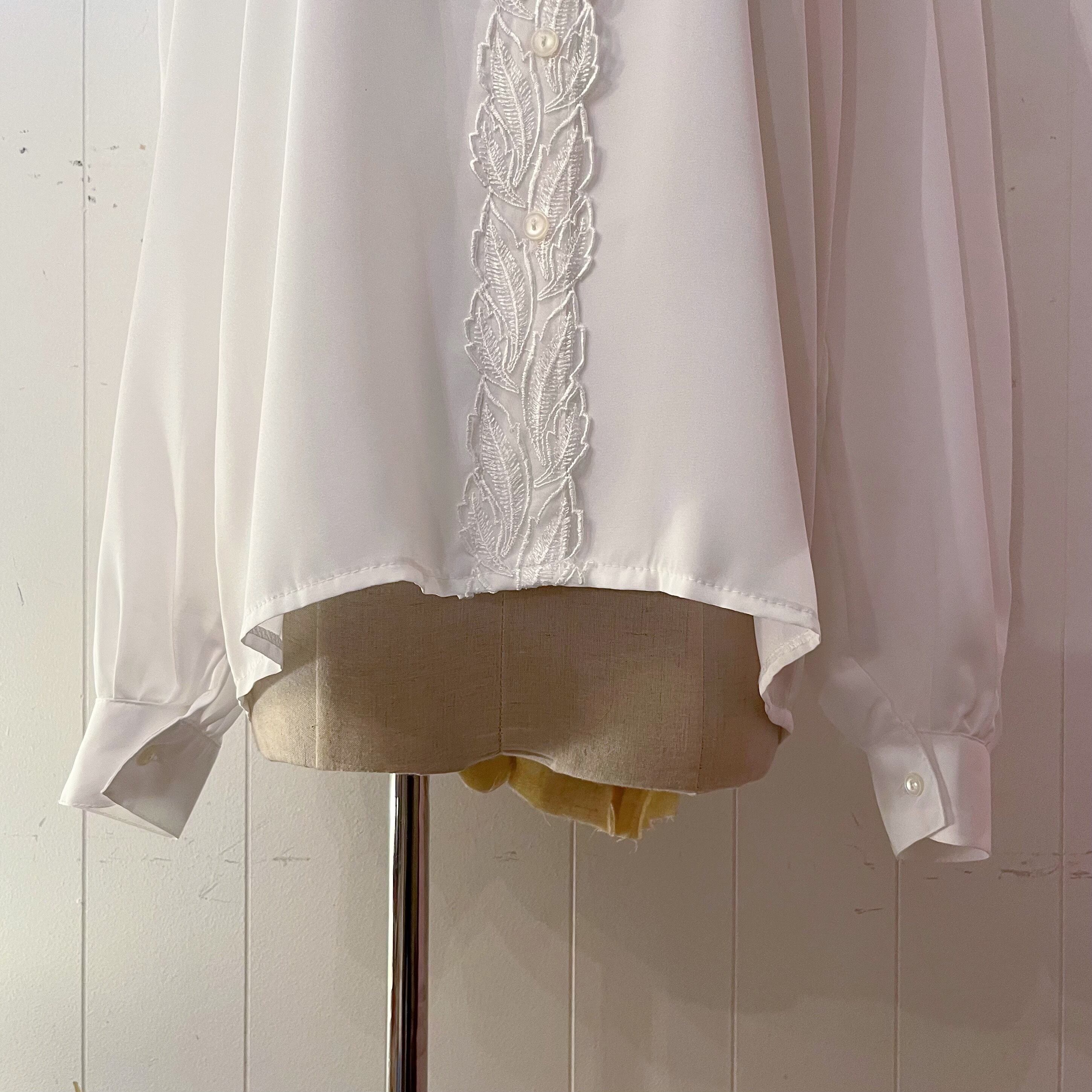 flower leaf lace white blouse