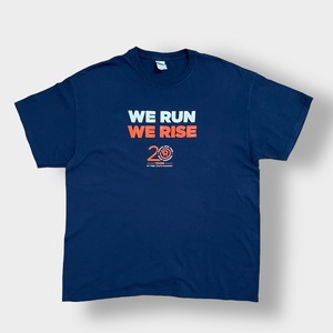 【GILDAN】マラソン イベント rising new york road runners プリント バックロゴ 企業ロゴ NB ニューバランス Tシャツ XL ビッグサイズ 半袖 US古着