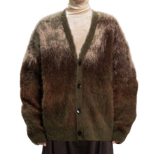 【26AW | MEN】Feng Chen Wang フェンチェンワン / ニット / Brown-to-Green Gradient Cardigan FUF22KT13