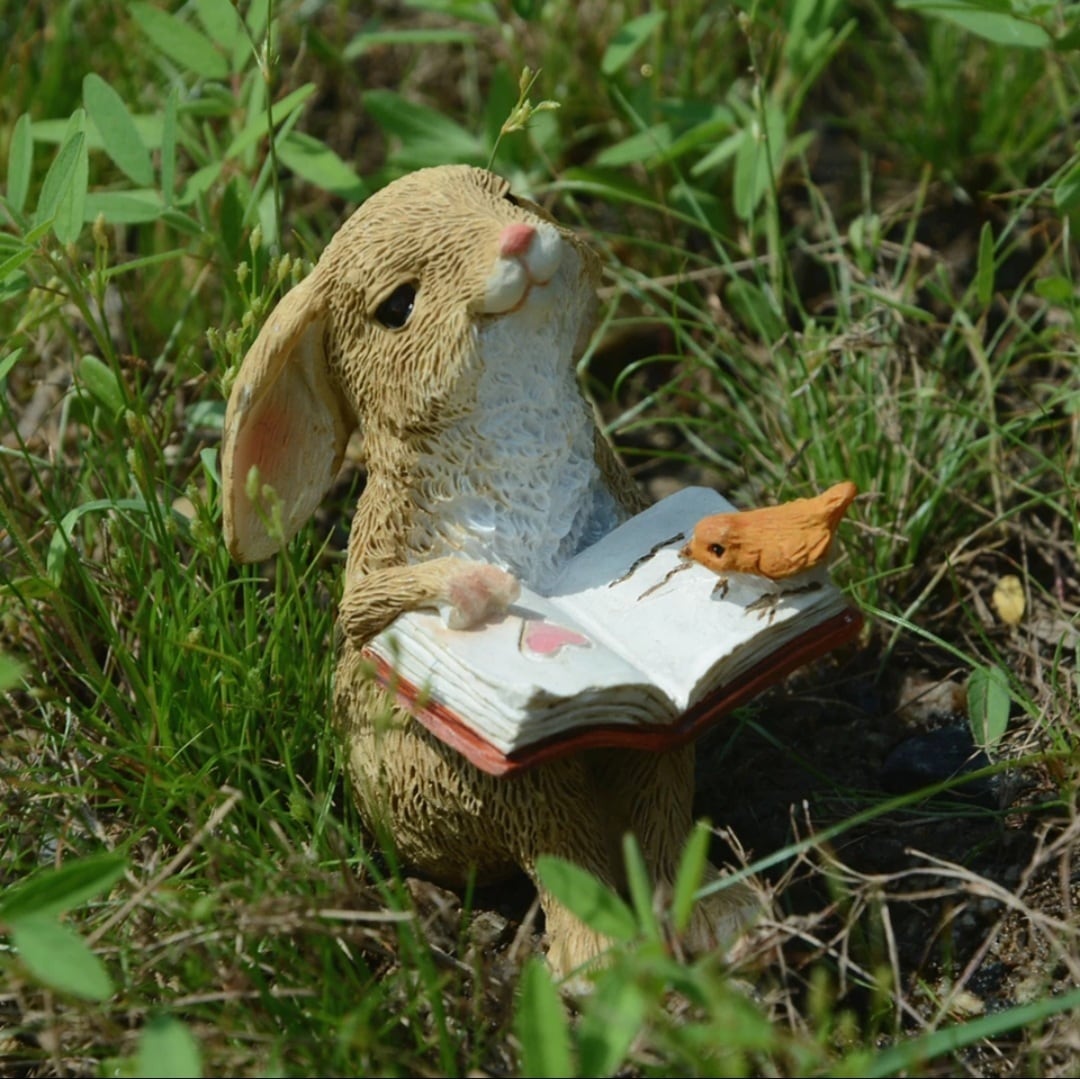 ウサギ 置物 小鳥と読書 | WiZOO YOU