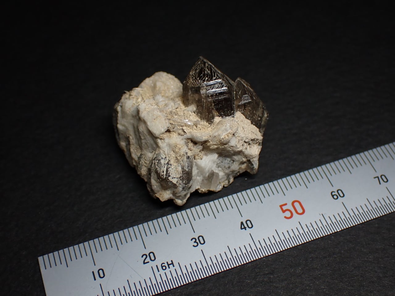 山梨県 黒平産 煙水晶/Smoky Quartz 原石 A-SMK177 | 鉱物・天然石のお