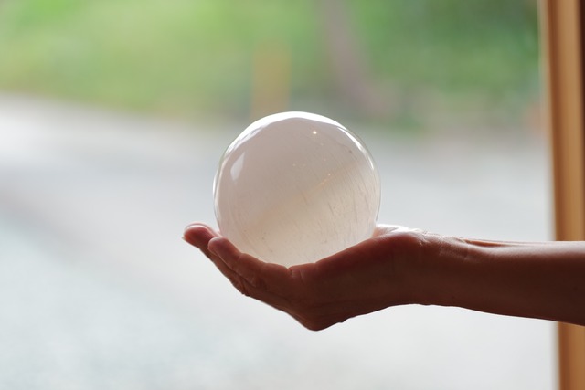 セレナイト　丸玉