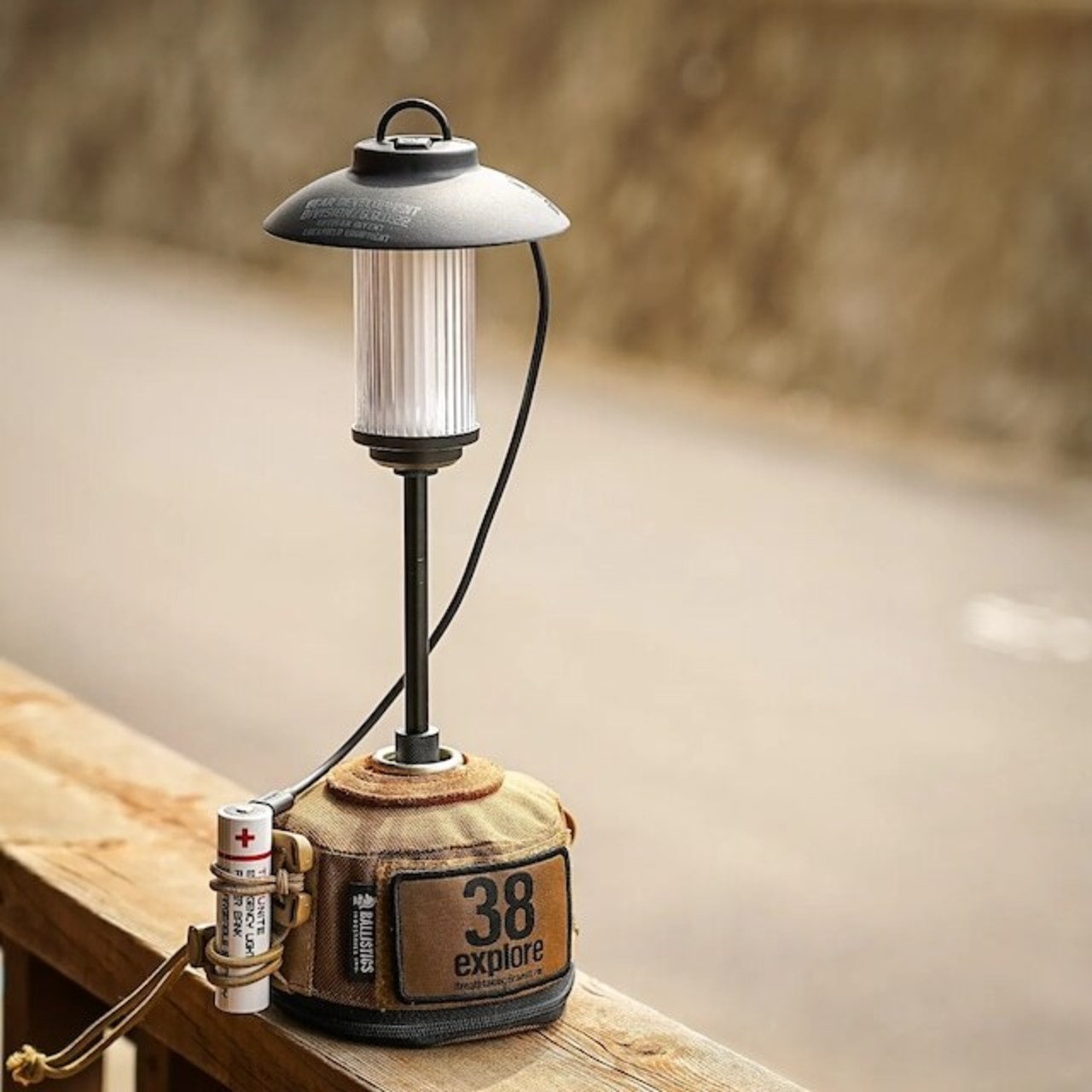 u1/4 カメラスタッドボルトBK