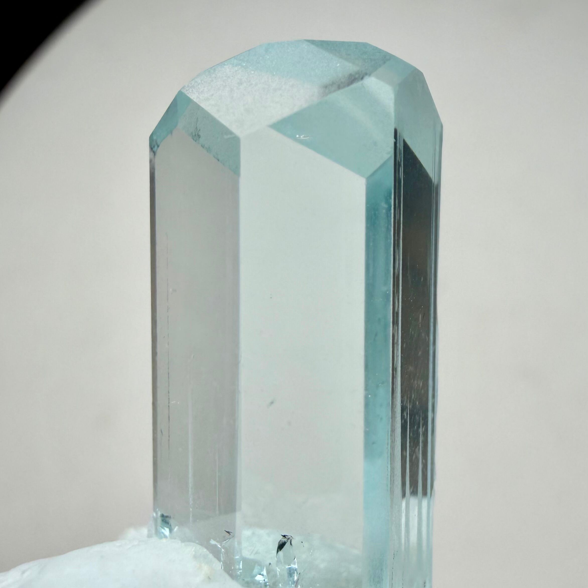 アクアマリン / クォーツ / フェルスパー【Aquamarine with Quartz アクアマリン / クォーツ / フェルスパー【Aquamarine with Quartz