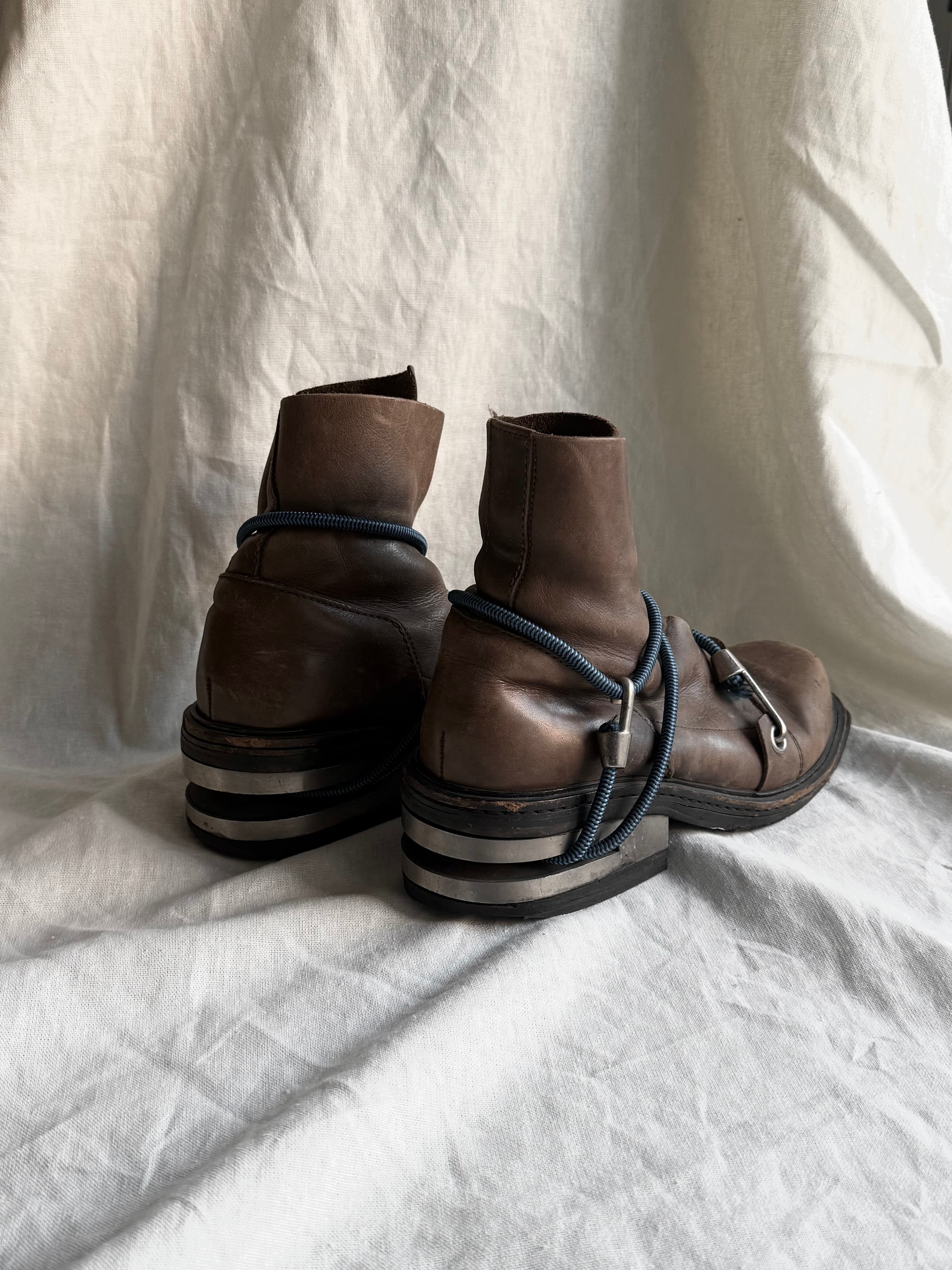 FW1996 Dirk Bikkembergs bungee cord metal heel boots | ether
