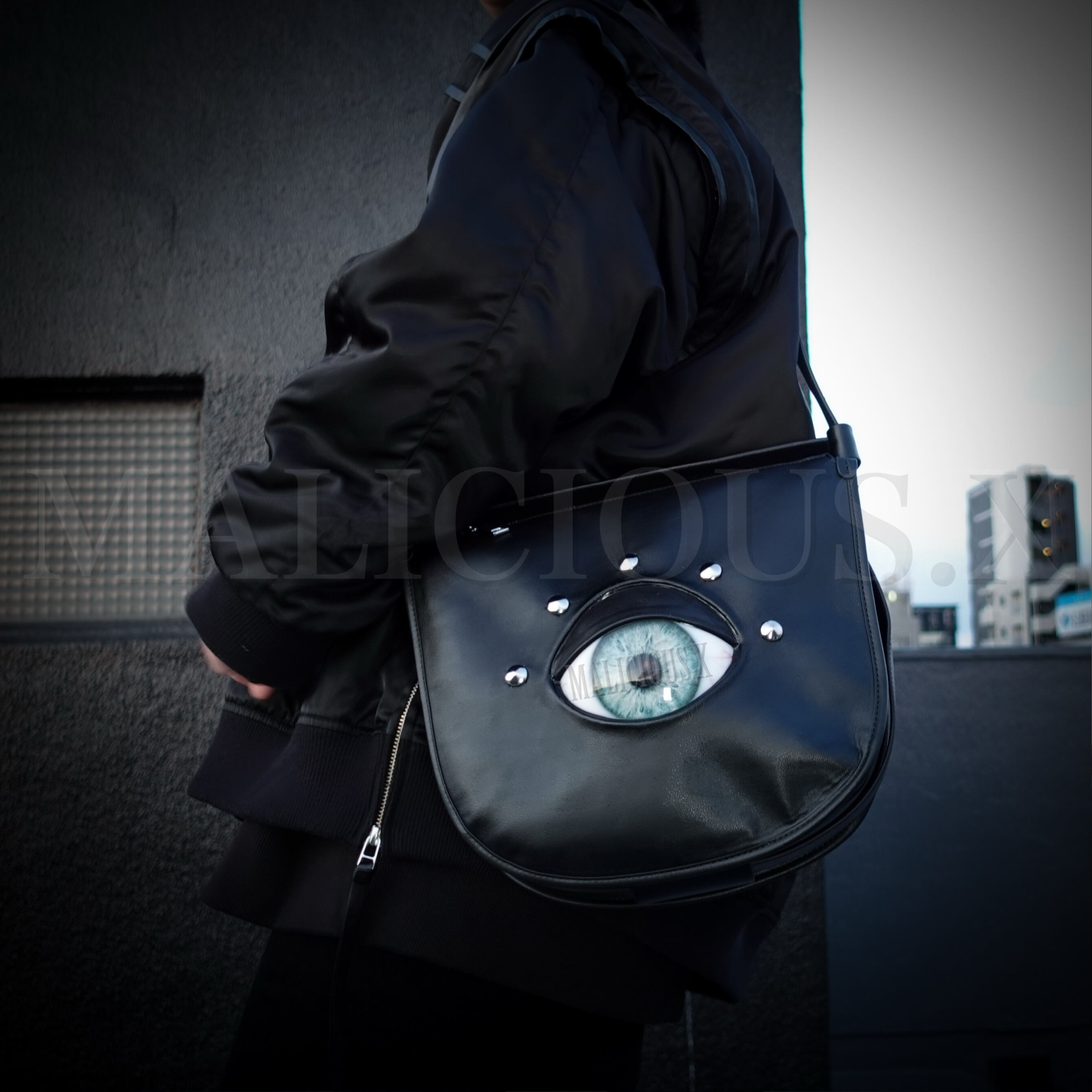 Cat fang Saddle Shoulder Bag | MALICIOUS.X
