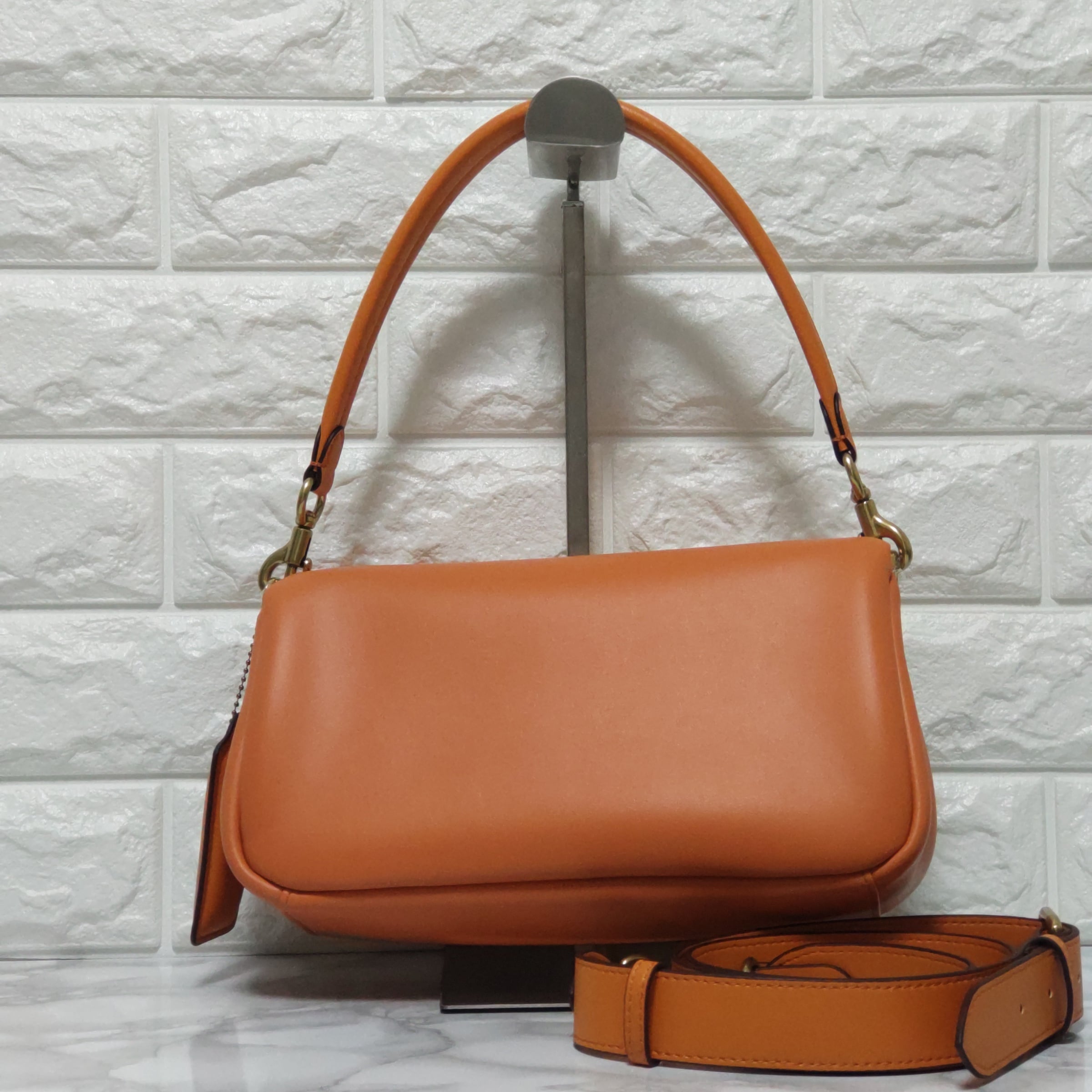 COACH コーチ 新作 タビー ショルダーバッグ オレンジ 新品 未使用 