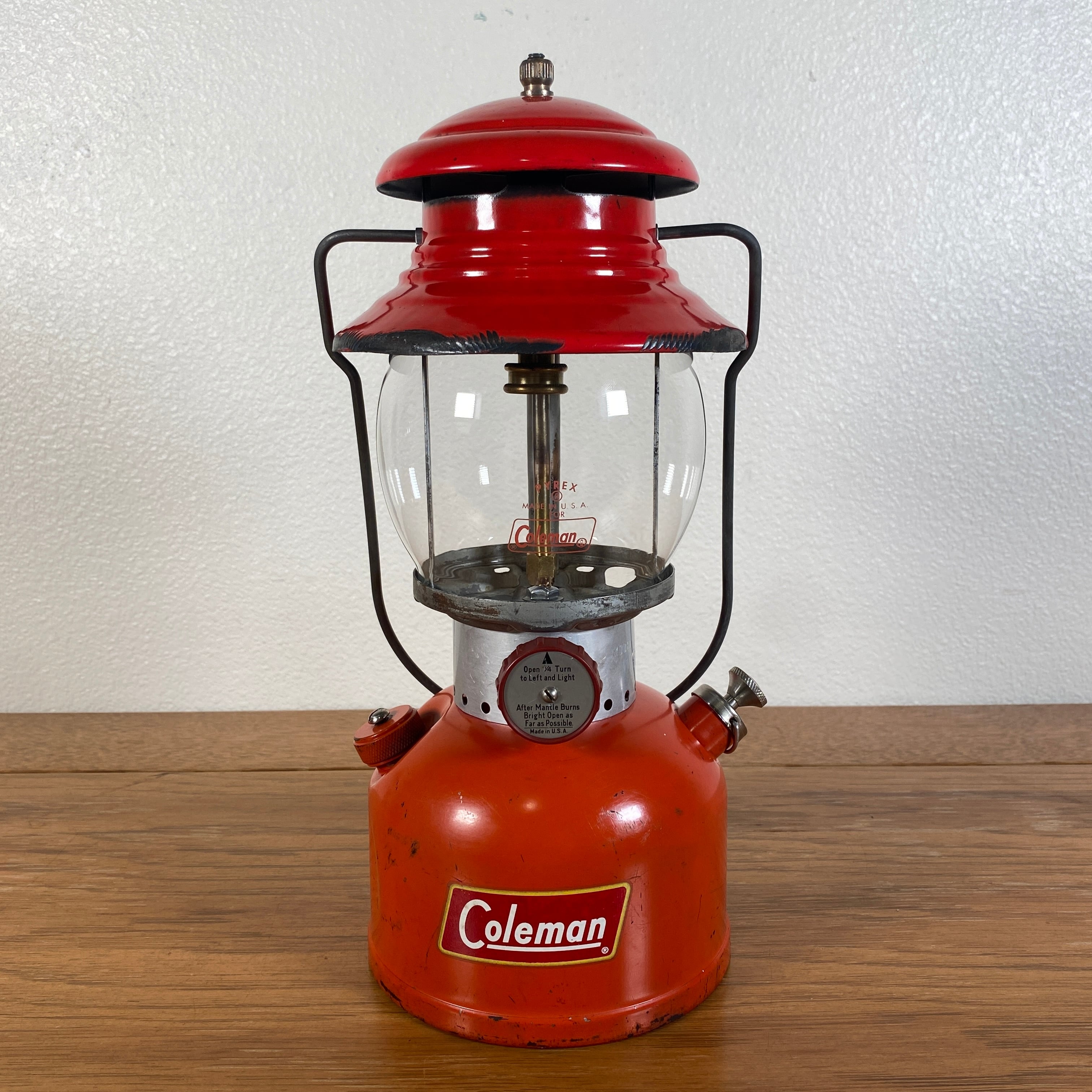 #684 【1960年2月製造】200A イエローボーダー コールマン ビンテージ ランタン ※フルレストア済み