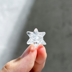 ミナスジェライス産クリアクォーツ ミニアステロイド31◇ Clear Quartz ◇天然石・鉱物・パワーストーン