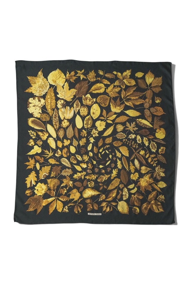 90's "HERMÈS" Carré 90 Silk Scarf Made in FRANCE — "Tourbillons" / Feuilles d’Automne (Design by Christiane Vauzelles / First Issued in 1968)