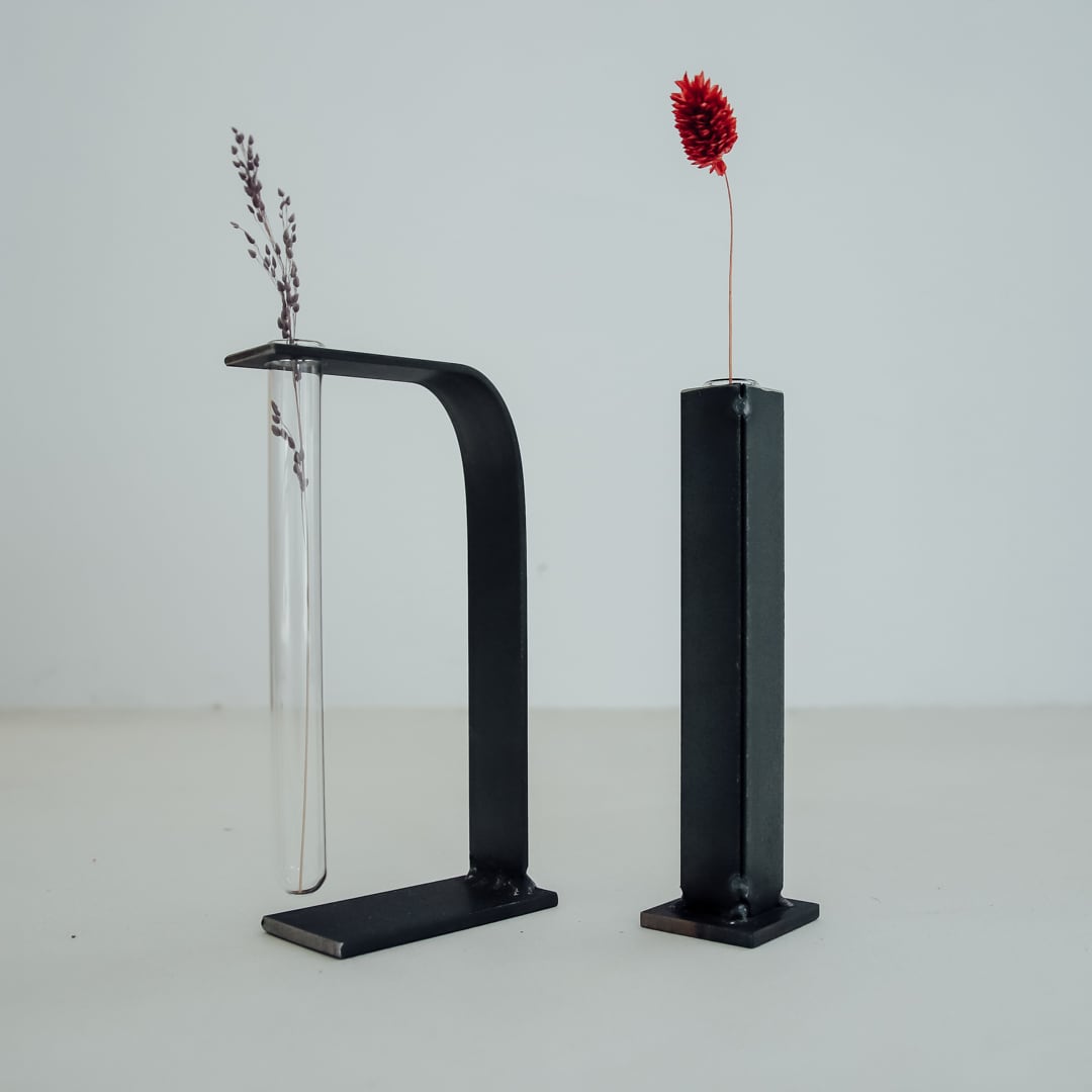 ANGLE FLOWER VASE / 花器 / 一輪挿し/アイアン/ギフト/雑貨 | SIKAKU