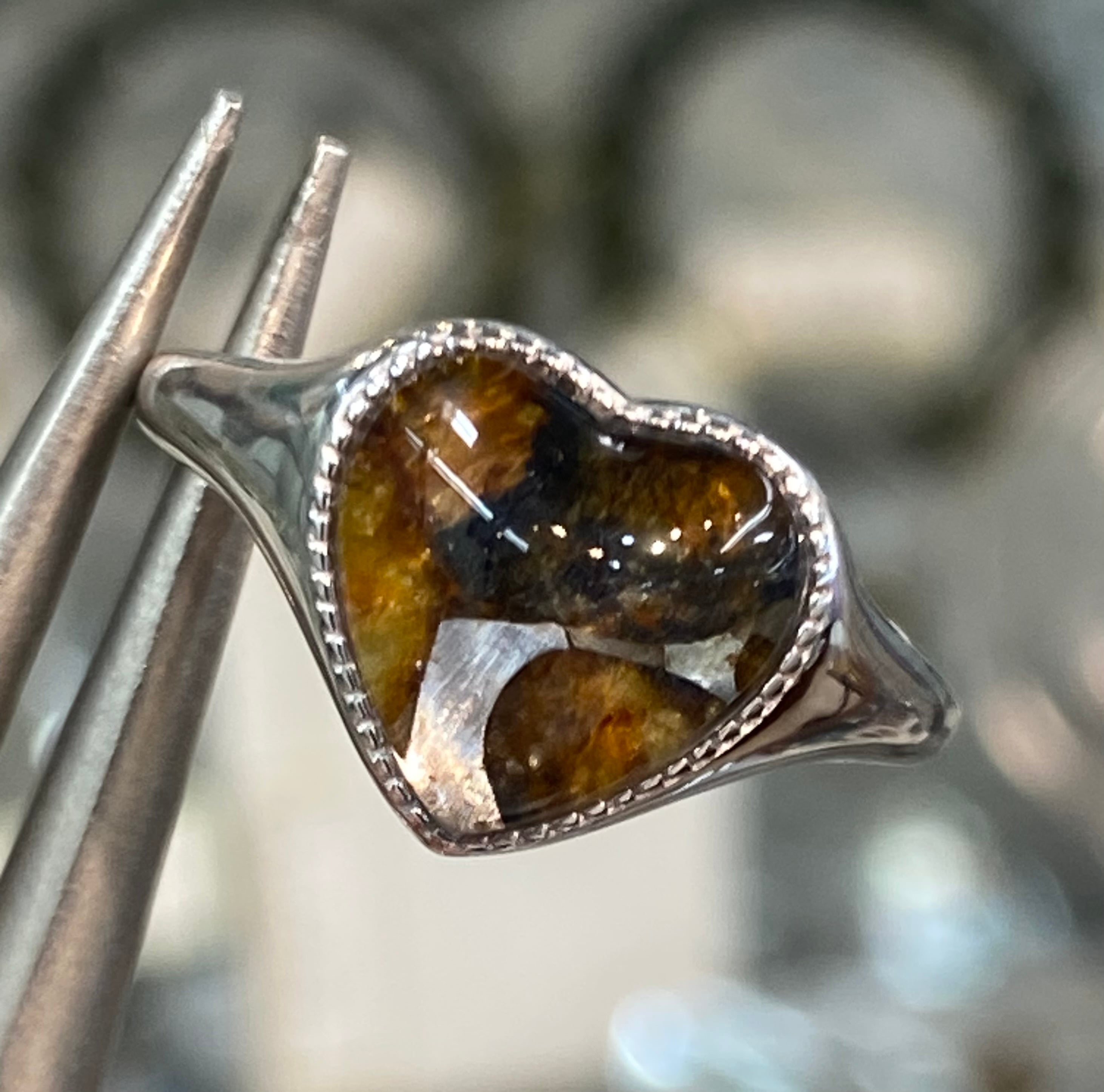 特選 ケニア産 パラサイト隕石リング パラサイト隕石指輪 セリコ隕石