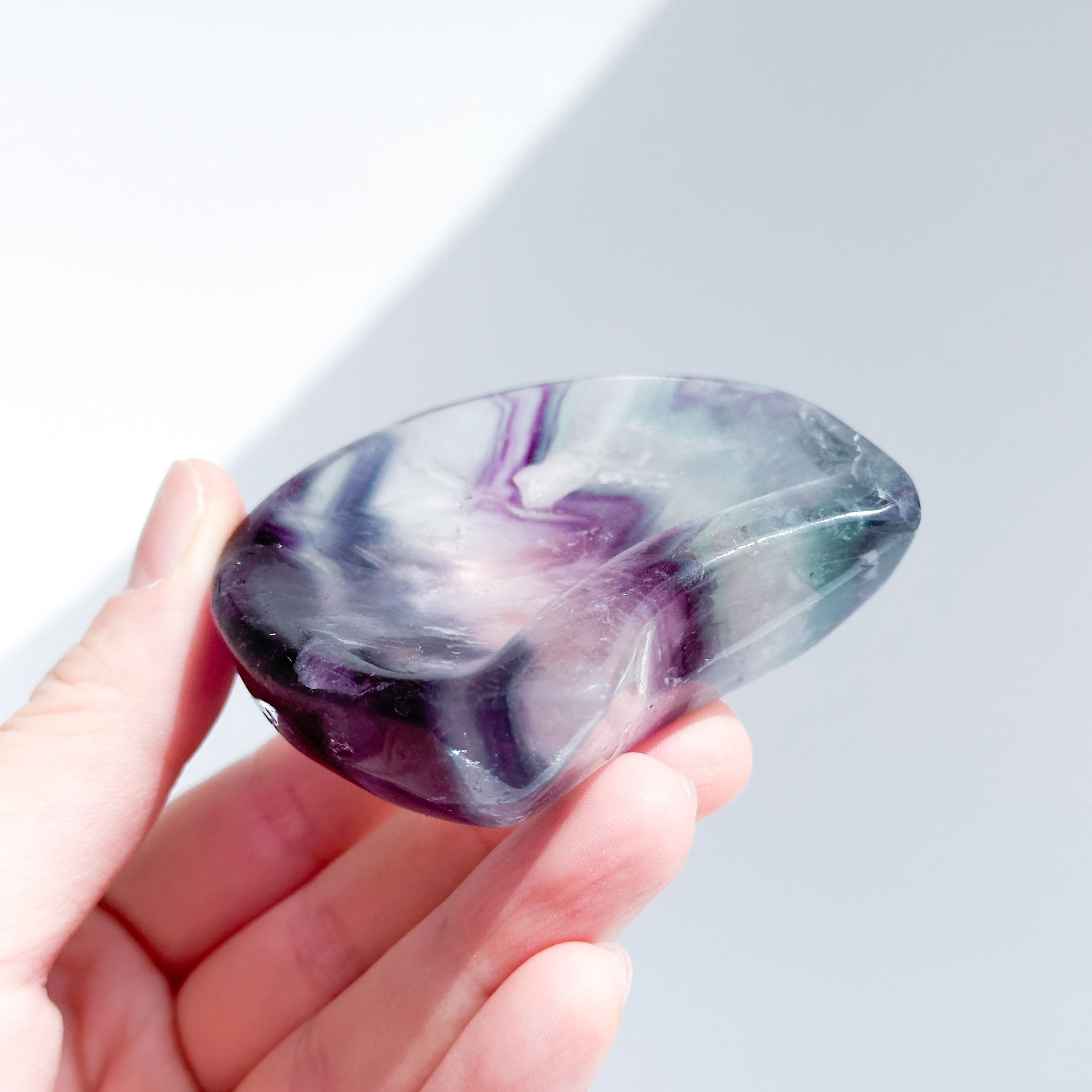 レインボーフローライト月型のうつわ03◇Fluorite◇天然石・鉱物