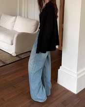Round neck loose fit Cardigan L0104