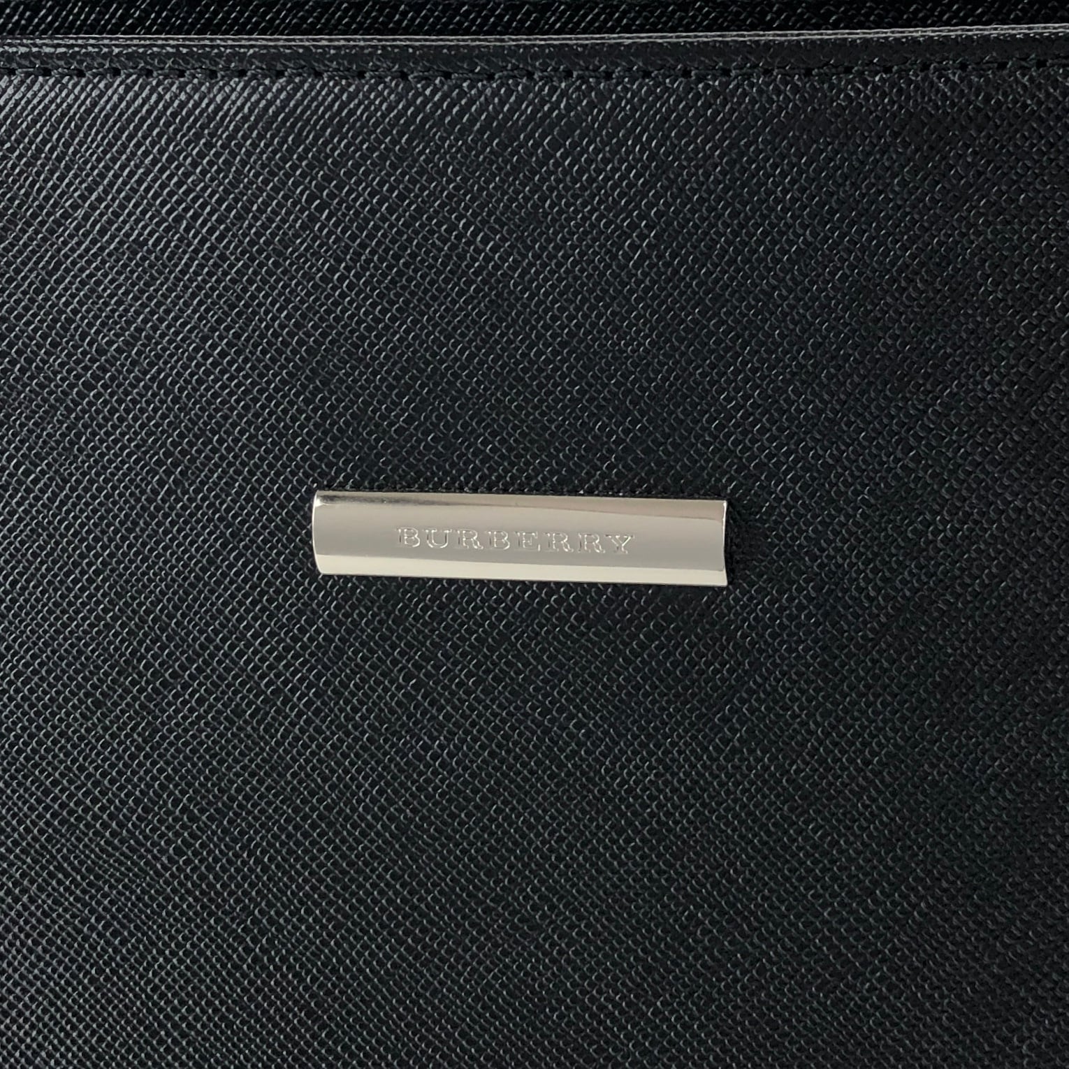 BURBERRY バーバリー ハンドバッグ ブラック ロゴプレート レザー