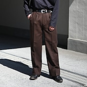 INTERIM / INDIA WOOL CLASSIC HERRINGBONE WITH LEATHER PIPING 2-TUCK STRAIGHT SLACKS